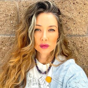 Meet your Posher, Nicky